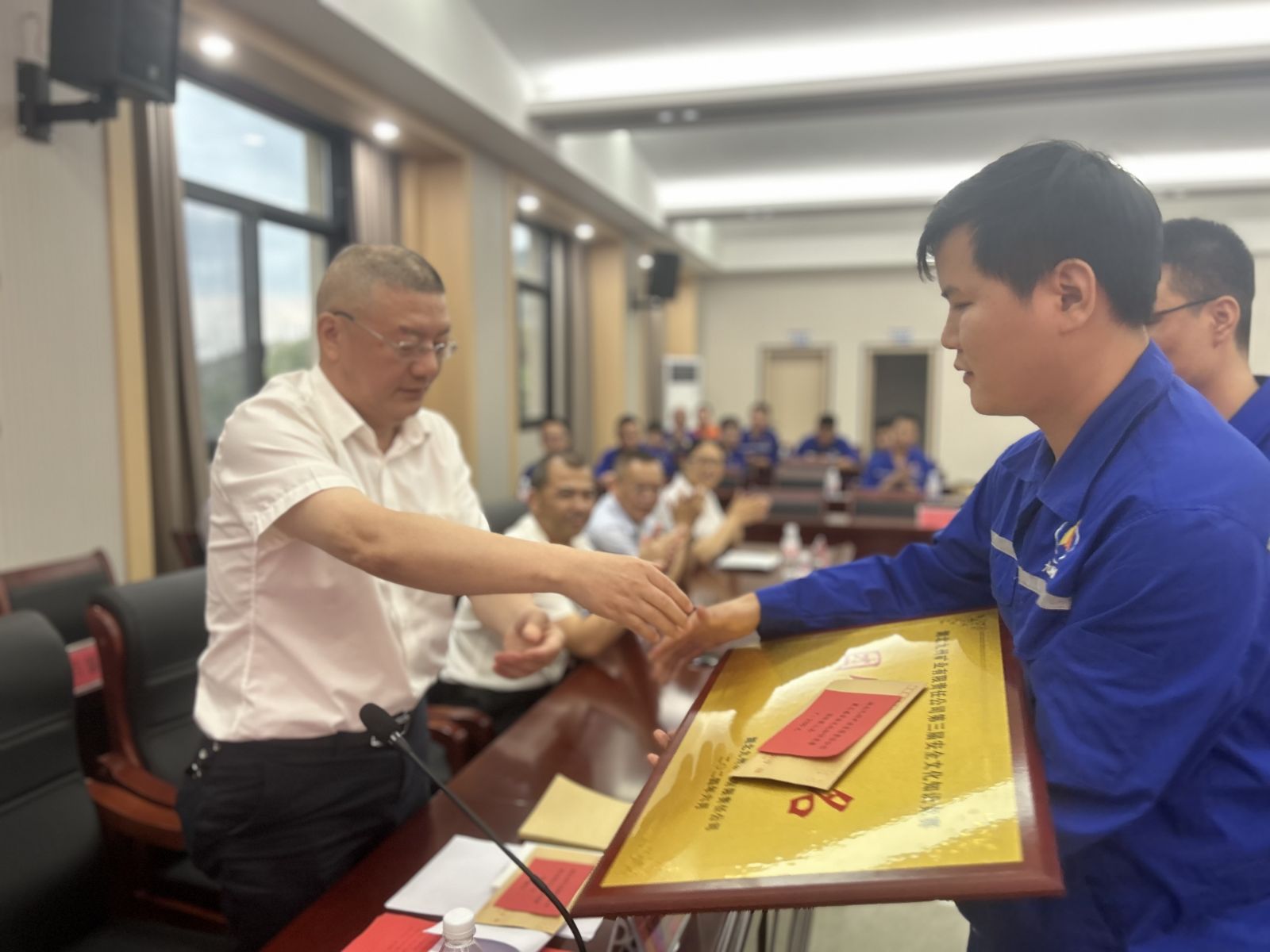 19体育app官网登录入口